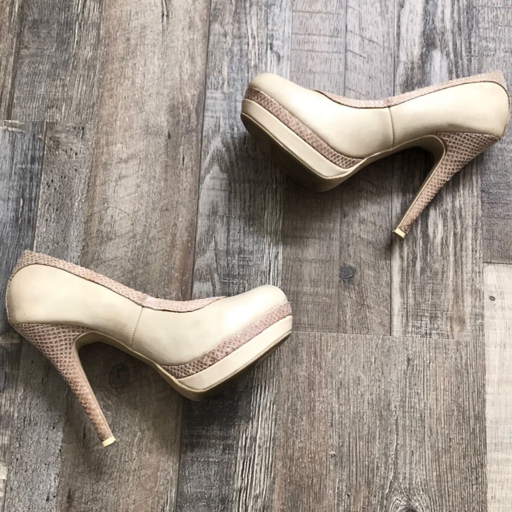 Baby Phat nude pumps